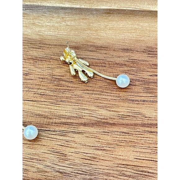 Gold Heart Bear Earrings - Picture 3 of 3